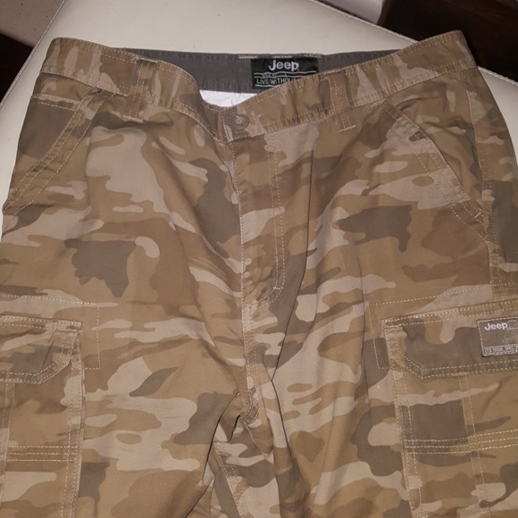 jeep cargo pants